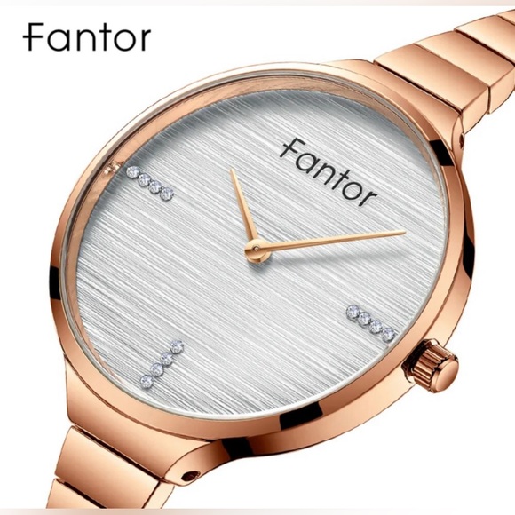 Designer - 👩🎨 Fantor Women’s Luxury Waterproof Bracelet Watch - Rose Gold - Picture 5 of 13
